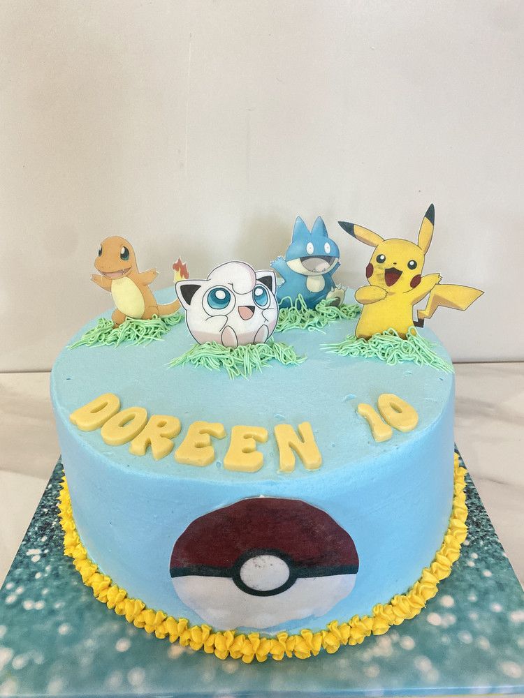 Custom cake 24