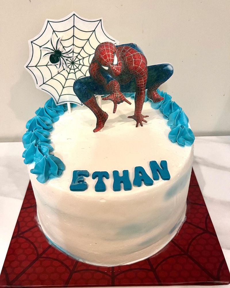 Custom cake 3