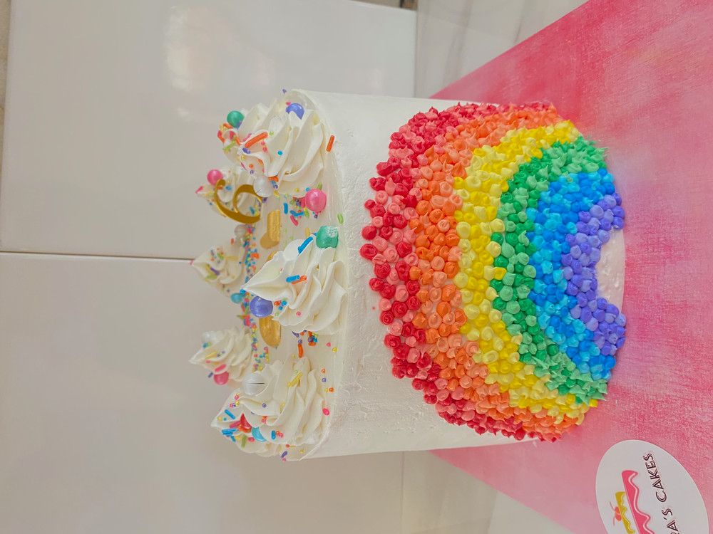 Custom cake 42