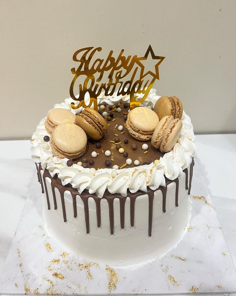 Custom cake 45